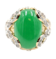 8.65 ctw Oval Cabochon Green Jade & 0.60 ctw Round Clear Quartz 14KT Gold Ring