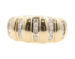 Estate 5 Row 1.10 ctw Round Diamond Channel Set 10KT Yellow Gold Ring Size 9 1/4