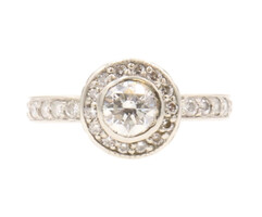 Women's Estate Platinum 1.0 ctw Round Diamond Halo 9.2mm Engagement Ring 3.3g 