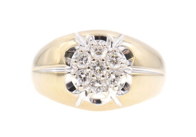 Classic 14KT Yellow Gold 0.56 Ctw Round Diamond Flower Cluster Ring Size 8 1/4