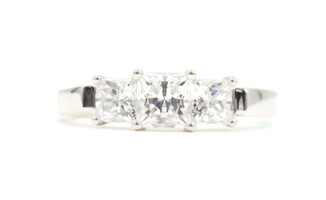 Women's 1.50 Ctw Princess Cut CZ 14KT White Gold Engagement Ring Size 8 - 2.92g