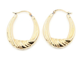 26mm Polished & Twisted Hoop Earrings in 14KT Yellow Gold - 2.02 Grams by CARLA 