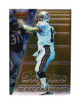 1996 Topps Bowman 's Best Dan Marino Refractor Football Trading Card #10