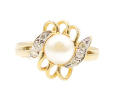 Estate 6.3mm White Round Cultured Pearl & 0.18 ctw Round Diamond 10KT Gold Ring