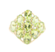Stunning 3.95 Ctw Oval Cut Peridot Gemstone Cluster 10KT Yellow Gold Ring Size 7
