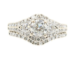 1.90 ctw Round Diamond Past, Present, Future 18KT White Gold Wedding Ring Set