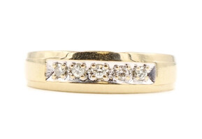 Men's 14KT Yellow Gold 6.2mm Wide 0.15 ctw Round Cut Diamond Wedding Band Ring