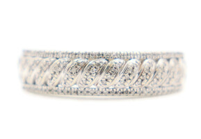 Men's 6.9mm Wide 10KT White Gold 0.61 ctw Round Diamond Micro Pave Ring - 6.35g