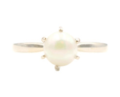 Women's Estate 6.8mm Round White Cultured Pearl Solitaire 14KT White Gold Ring