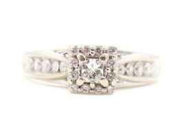 0.54 ctw Princess & Round Cut Diamond Halo 14KT White Gold Engagement Ring 4.5g