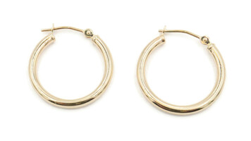 Women's Classic 14KT Yellow Gold High Shine 3/4" Thin Gold Hoop Earrings - 0.8g