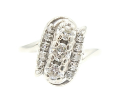 Vintage Style Three Stone 0.65 ctw Round Diamond 14KT White Gold Ring Size 5.5