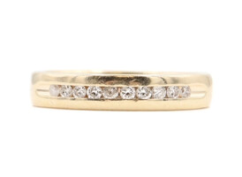 Women's 14KT Yellow Gold 0.20 ctw Round Diamond 4.1mm Channel Band Ring - 4.5g