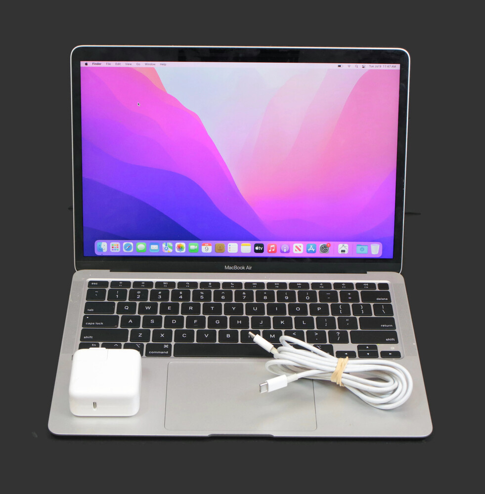Apple MacBook Air 2020 M1 256GB 8GB M1 Chip Laptop Computer macOS