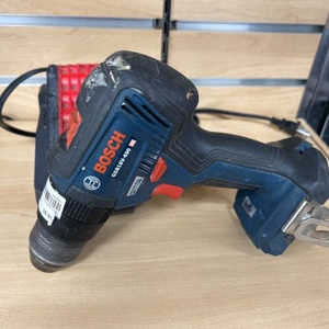 Huge Markdown @ Ellis! Bosch GSB18V-490 18V Lithium Ion 3/8" Drill
