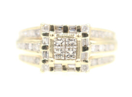 Estate 0.94 Ctw Princess, Round & Baguette Diamond 10KT Yellow Gold Cluster Ring