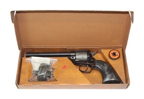 HERITAGE ROUGHRIDER .22/.22wmr Single Action Revolver