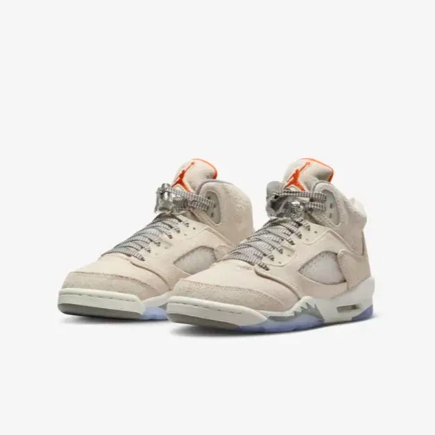 Nike Air Jordan 5 Retro SE  Craft Light Orewood Brown Size 12