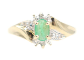 Women's Natural 0.26 Ct Oval Cut Emerald w/ Diamond Accents 10KT Gold Ring 2.09g