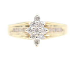 Women's 0.50 Ctw Round Diamond Marquise Cluster 10KT Yellow Gold Ring 5.3g