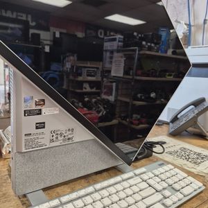 Lenovo yoga a10 7 All in one 1tb HD, 16gb RAM, Windows 11, Touchscreen