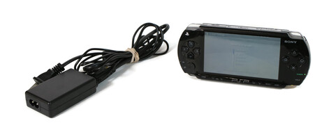 Sony PSP Handheld Video Game Console System PSP1000 V6.60 With Charger