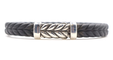 David Yurman Men's Chevron Bracelet Black Rubber with Sterling Silver 9mm 8"