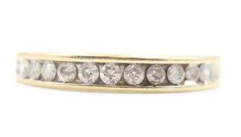 Women's Classic 10KT Gold 1/3 tw Round Diamond 3.5mm Wide Channel Band Ring 2.7g