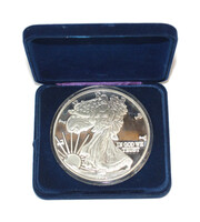 Liberty One Pound .999 Silver Coin