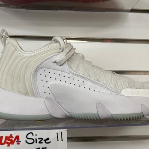 ADIDAS IE2142 Trae Unlimited Size 11