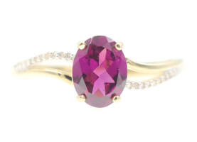 Modern 0.70 Ct Lab-Created Amethyst w/ Single Cut Diamonds 10KT Yellow Gold Ring