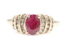 Estate 0.60 Ct Oval Cut Natural Ruby & Round Diamond 10KT Yellow Gold Ring 2.6g