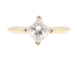 IGI East-West 1.09 Ct Lab-Grown Princess Cut Diamond 14KT Gold Engagement Ring