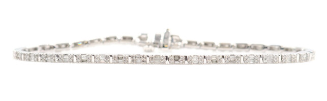 1.50 ctw Round and Baguette Cut Diamond 14KT White Gold Classic Tennis Bracelet