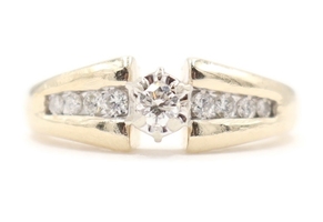 0.32 ctw Round Diamond 14KT Yellow Gold Women's Engagement Ring by Keepsake 4g