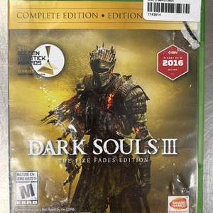 Dark Souls iii The Fire Fades Edition- Xbox 