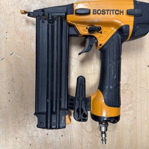 BOSTITCH BT1855  BRAD NAILER