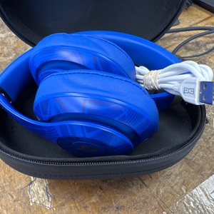BEATS STUDIO 3 / HEADPHONES