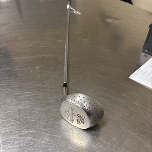 Taylor Made This has been used but is in a good condition.