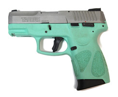 TAURUS  g2c semi auto 9mm pistol 