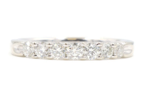 Women's 0.62 Ctw Round Diamond 14KT White Gold Semi-Eternity Wedding Ring 2.9g