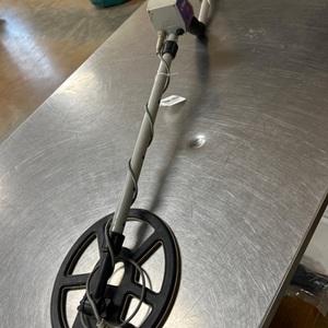 Tesoro Vaquero Metal Detector