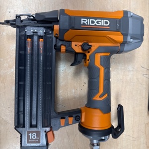 RIDGID r213bnf3 BRAD NAILER