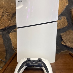 SONY CFI-2015 PS5 GAMING SYSTEM