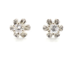 1/10 ctw Round Diamond 14KT White Gold Buttercup Solitaire Estate Stud Earrings