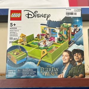 Lego Disney 43220 Peter & Wendy Storybook Adventure