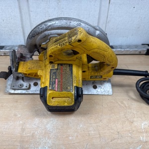 Dewalt DWE575 / CIRCULAR SAW