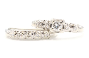 Vintage Style Estate 14KT White Gold 0.36 ctw Round Diamond Wedding Ring Set