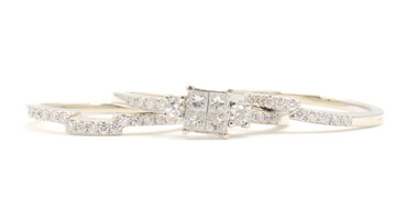 14KT White Gold 0.82 ctw Round & Princess Cut Triple Ring Wedding Ring Set 5.8g