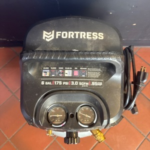 FORTRESS 56829 / AIR COMPRESSOR